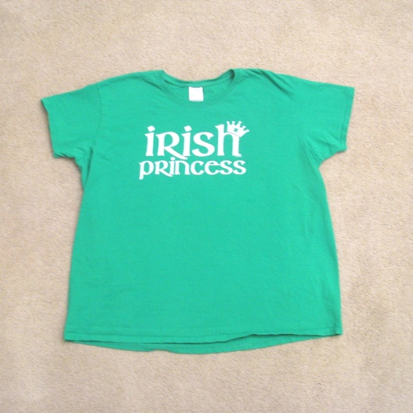 Gildan Tops - Irish Princess Spell Out Graphic Tee Womens Plus Size 2XL XXL Green